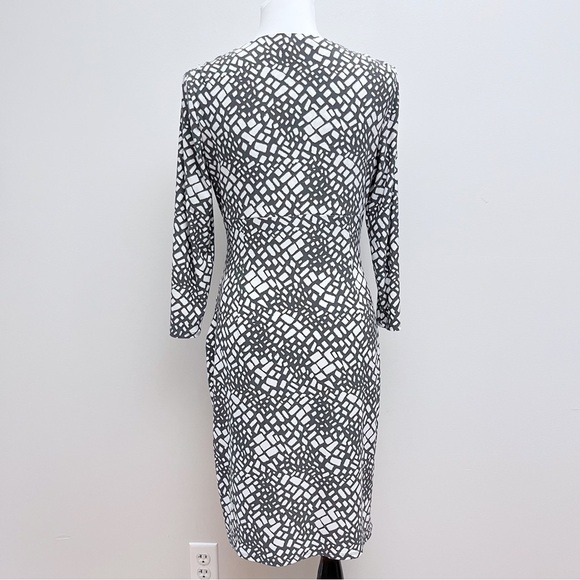Lauren Ralph Lauren Block Print V Neck Faux Wrap Knee Length Shift Dress Size 8 - Picture 8 of 13